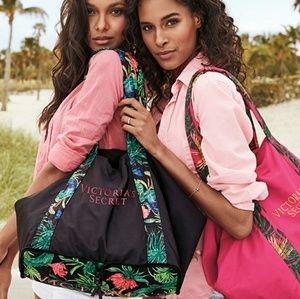 Victoria's Secret Weekend Getaway Tote Bag